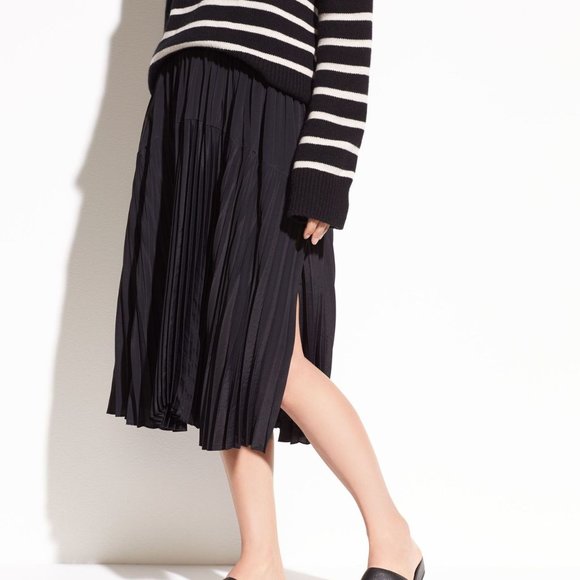 Vince Dresses & Skirts - Vince Pleated Italian Crepe de Chine Black Skirt